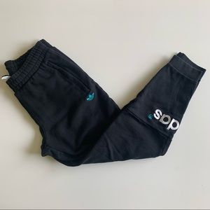 Adidas joggers/sweatpants